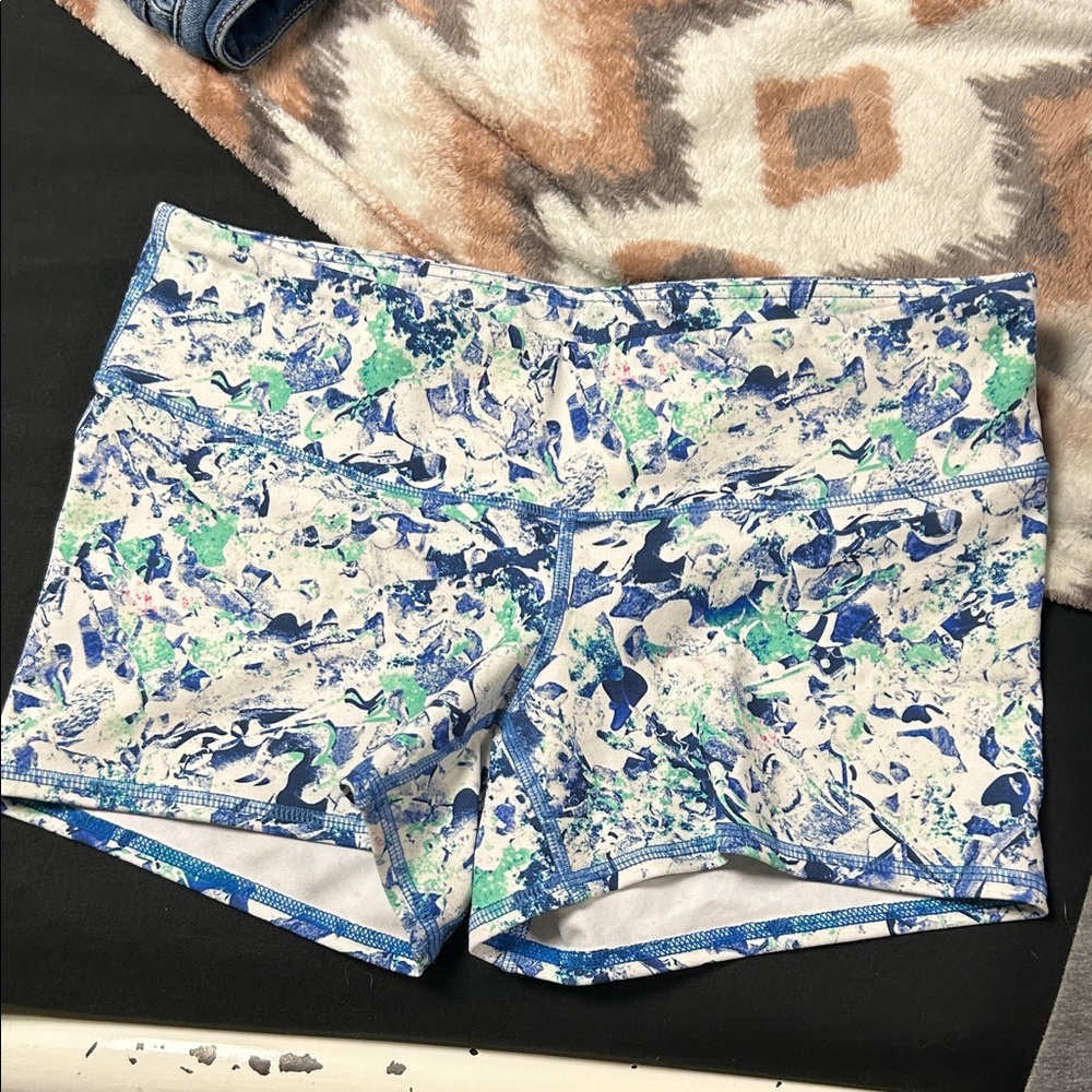 Women's Blue and Green Patterned Shorts